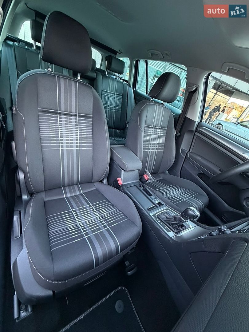 Volkswagen Golf 2016 VIN WVWZZZAUZGP559814 фото оголошення 113 з 130