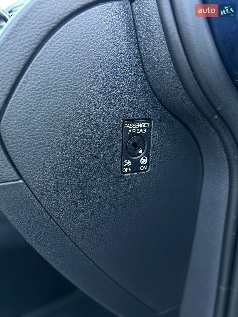 Volkswagen Golf 2016 VIN WVWZZZAUZGP559814 фото оголошення 114 з 130