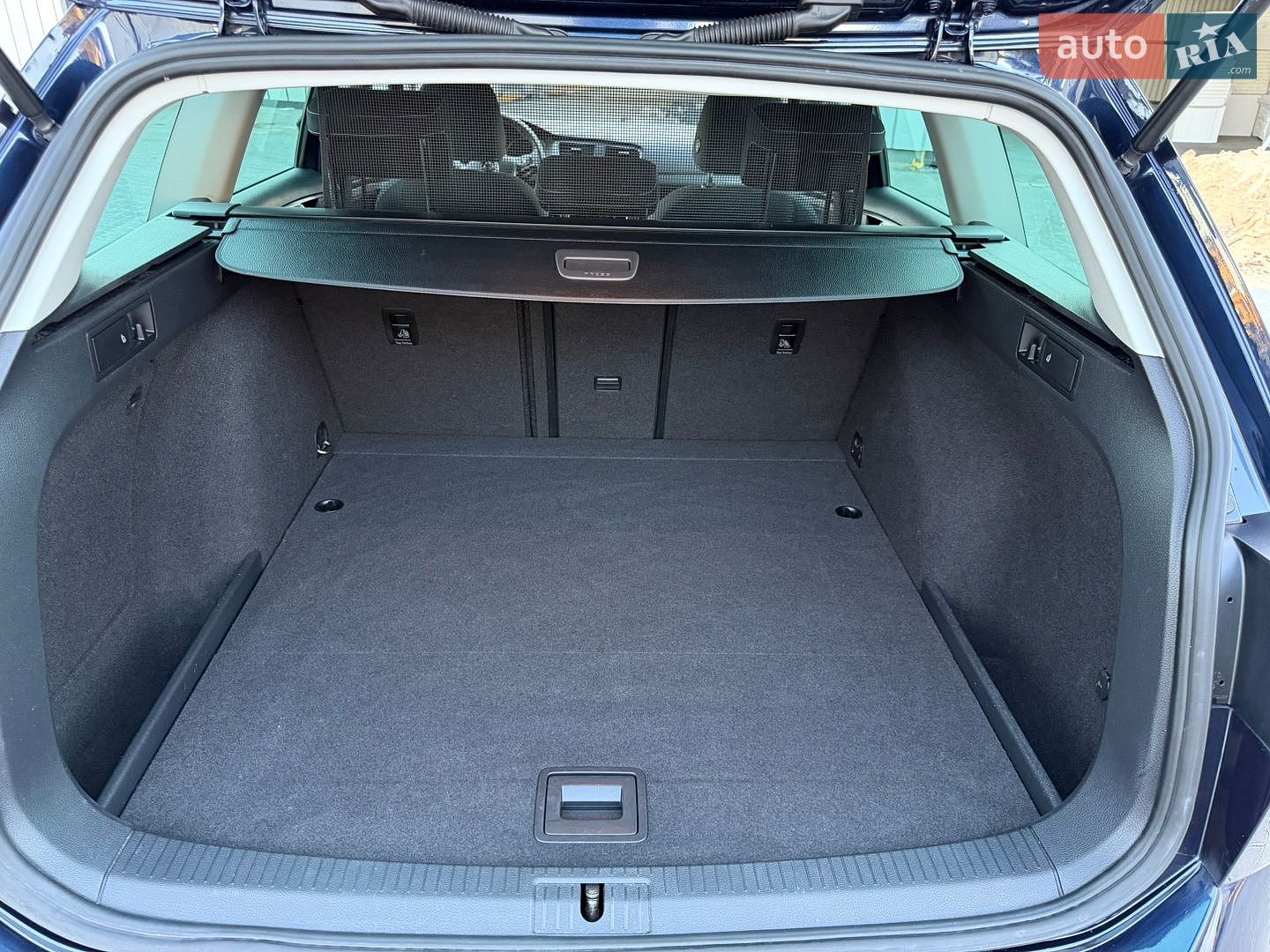 Volkswagen Golf 2016 VIN WVWZZZAUZGP559814 фото оголошення 118 з 130