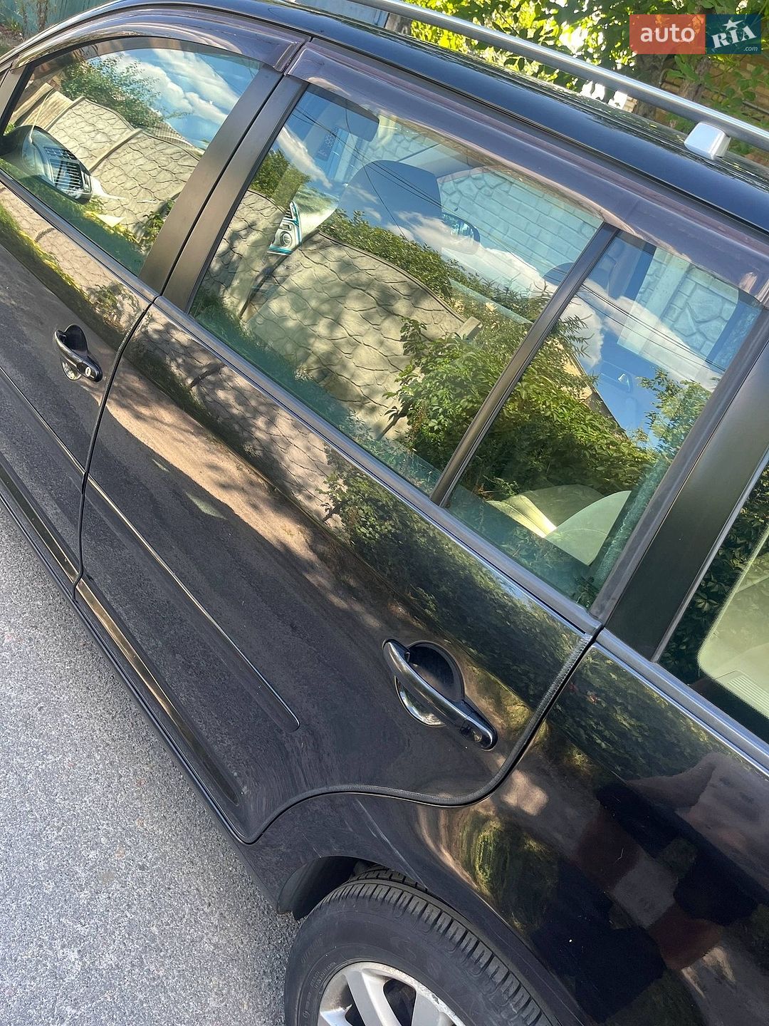 Volkswagen Touran 2006 VIN WVGZZZ1TZ6W122447 фото оголошення 5 з 15