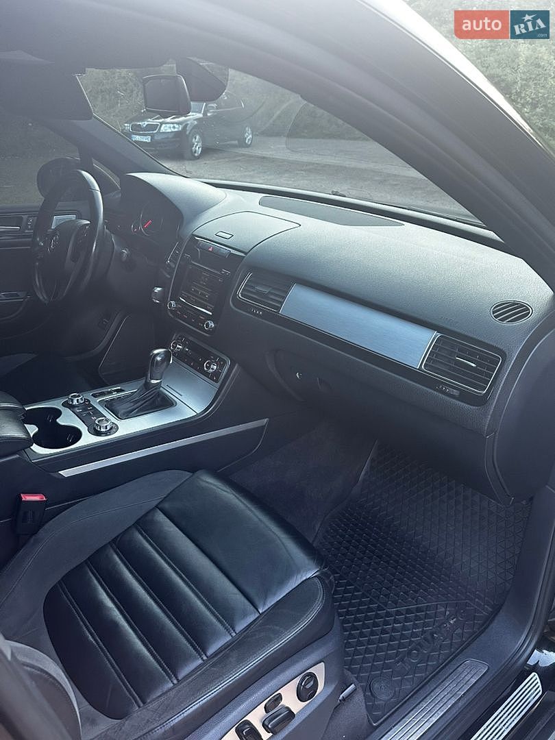 Volkswagen Touareg 2012 VIN WVGZZZ7PZCD062442 фото оголошення 13 з 25