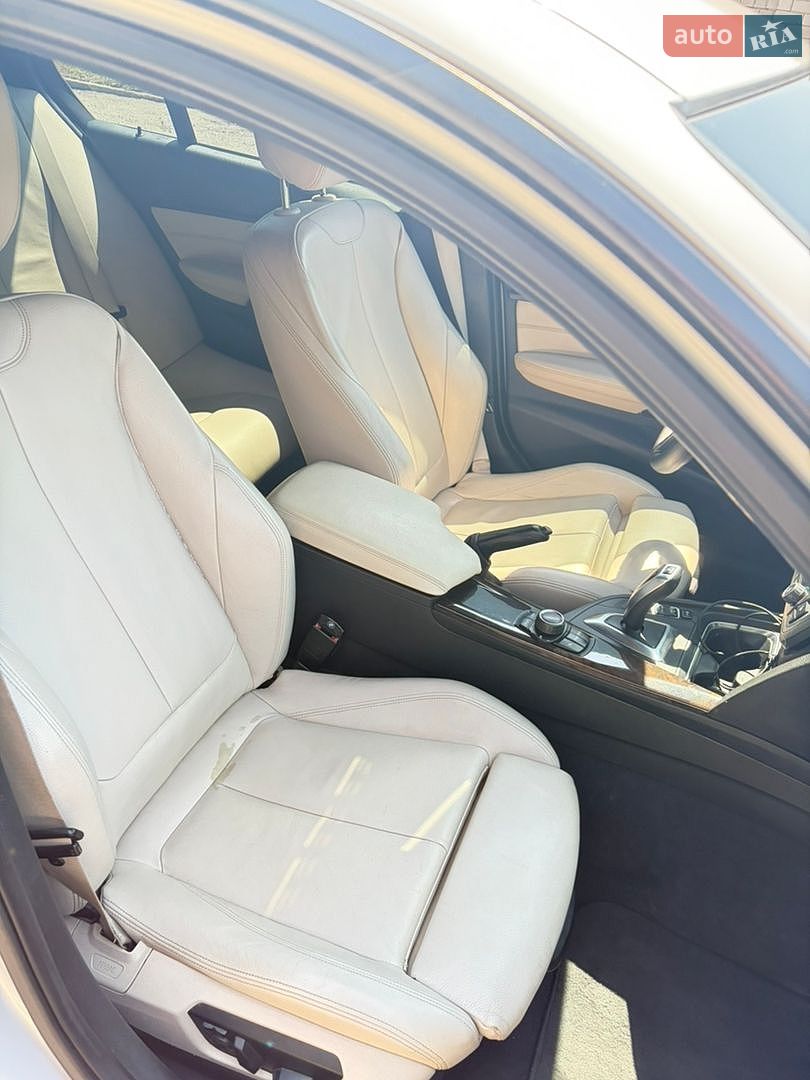 BMW 3 Series 2015 VIN WBA3A5G54FNS90373 фото оголошення 10 з 20