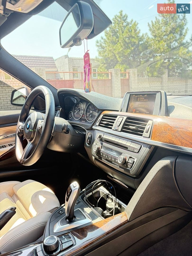 BMW 3 Series 2015 VIN WBA3A5G54FNS90373 фото оголошення 9 з 20