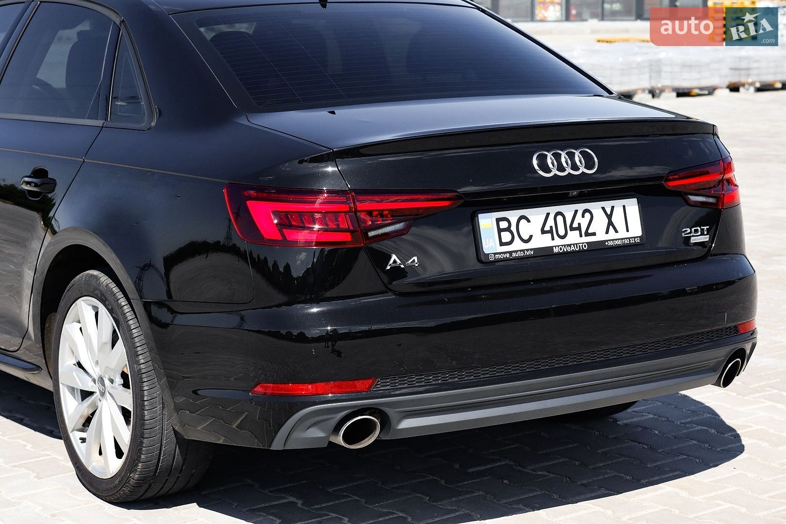 Audi A4 2018 VIN WAUKMAF47JN013150 фото оголошення 28 з 42