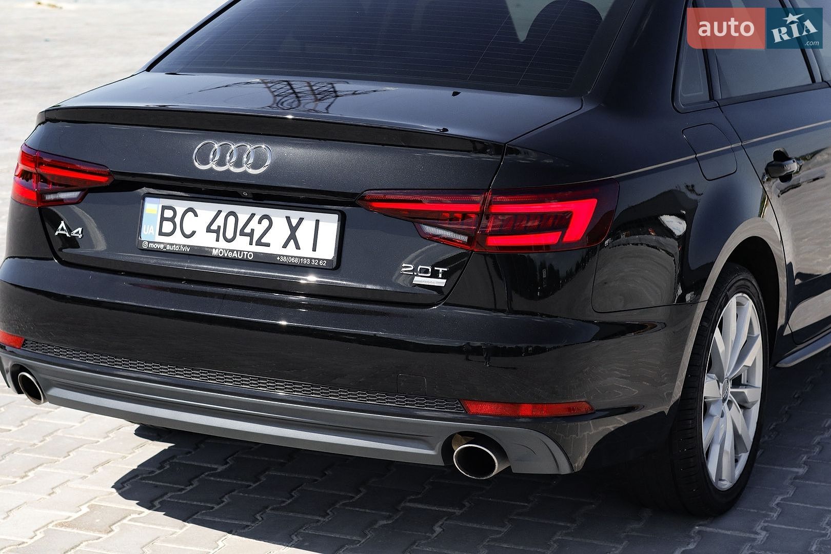 Audi A4 2018 VIN WAUKMAF47JN013150 фото оголошення 25 з 42