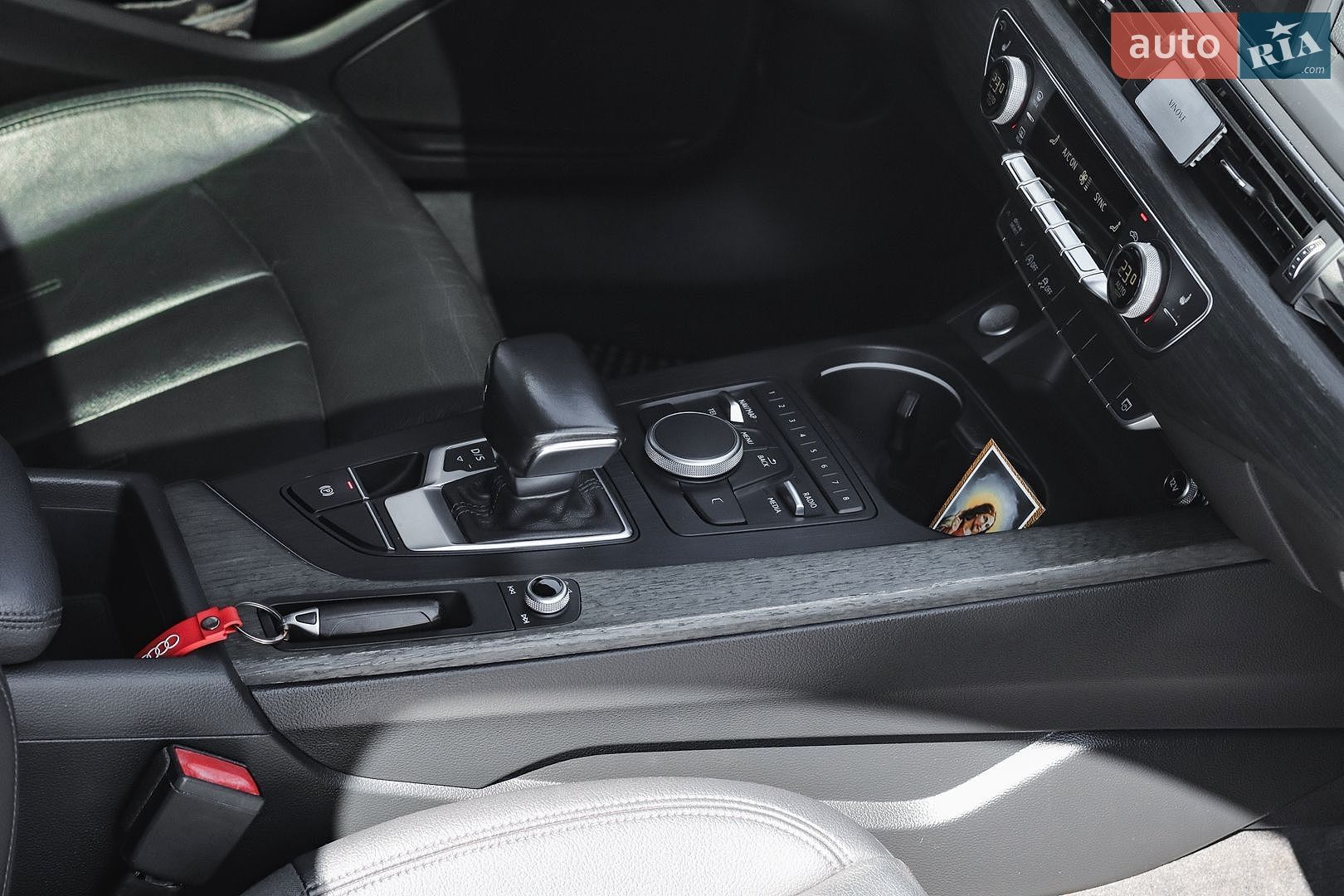 Audi A4 2018 VIN WAUKMAF47JN013150 фото оголошення 40 з 42