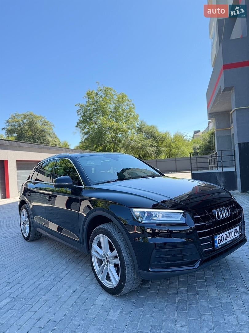 Audi Q5 2017 VIN WAUZZZFY3J2039926 фото оголошення 14 з 49