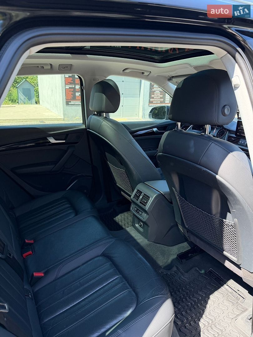 Audi Q5 2017 VIN WAUZZZFY3J2039926 фото оголошення 30 з 49