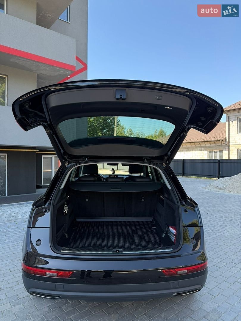 Audi Q5 2017 VIN WAUZZZFY3J2039926 фото оголошення 47 з 49