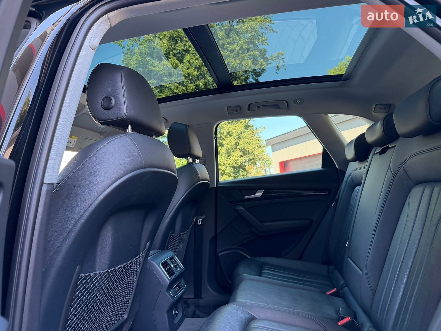 Audi Q5 2017 VIN WAUZZZFY3J2039926 фото оголошення 45 з 49