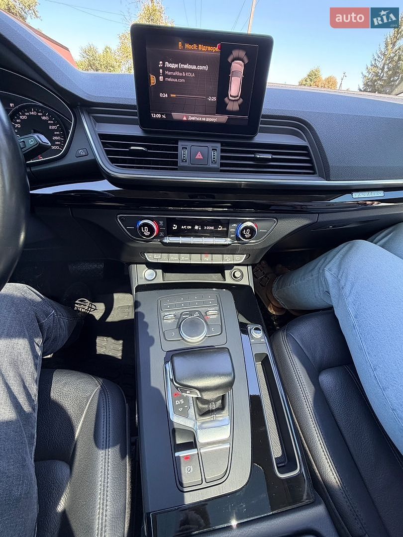 Audi Q5 2017 VIN WAUZZZFY3J2039926 фото оголошення 48 з 49