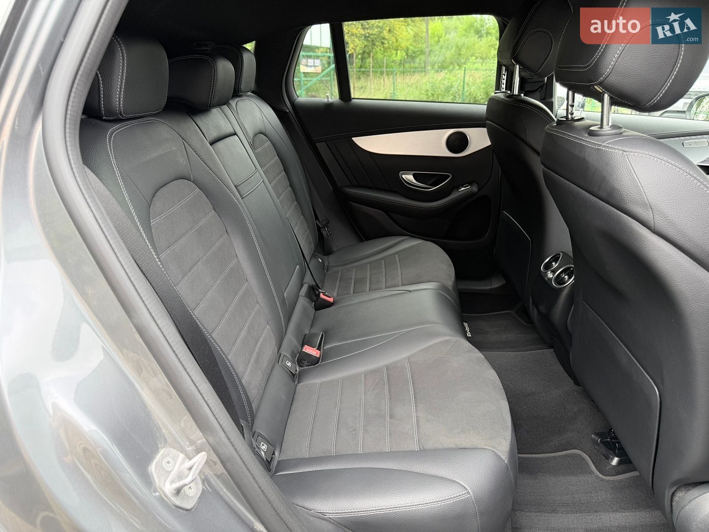 Mercedes-Benz EQC 2020 VIN W1K2938901F006482 фото оголошення 20 з 24