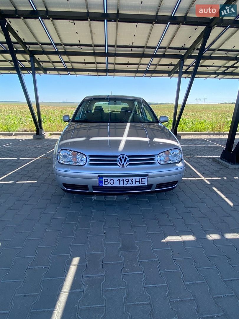 Volkswagen Golf 2002 VIN WVN2221123W246222 фото оголошення 2 з 15