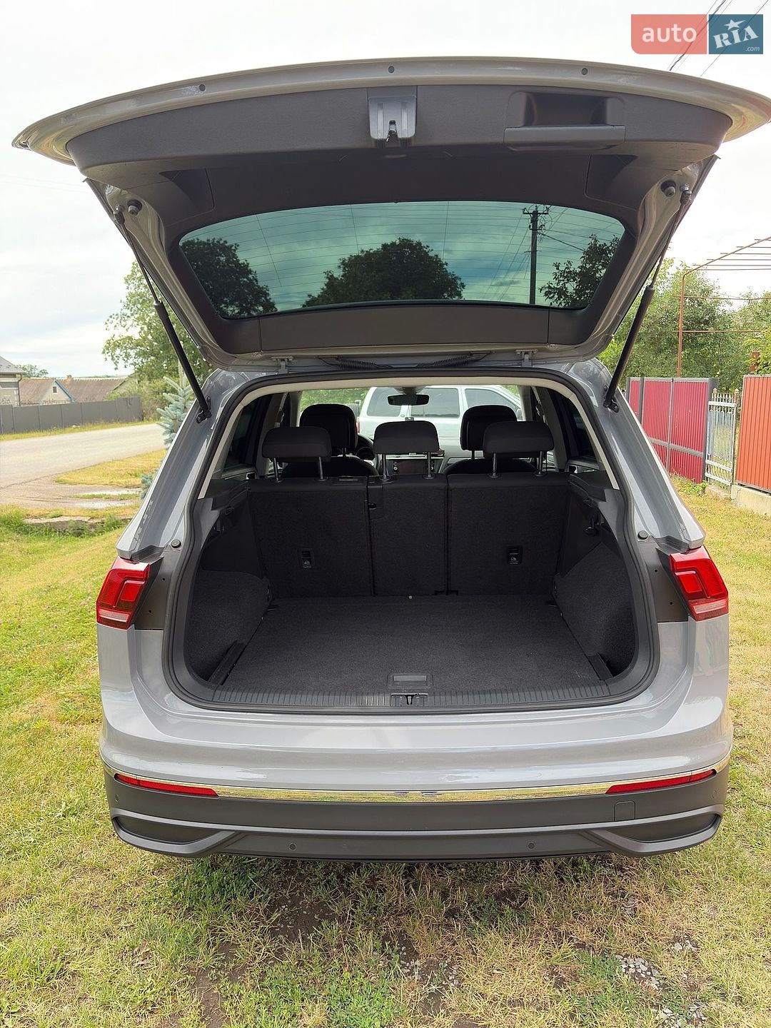 Volkswagen Tiguan 2020 VIN WVGZZZ5NZMW525834 фото оголошення 43 з 44
