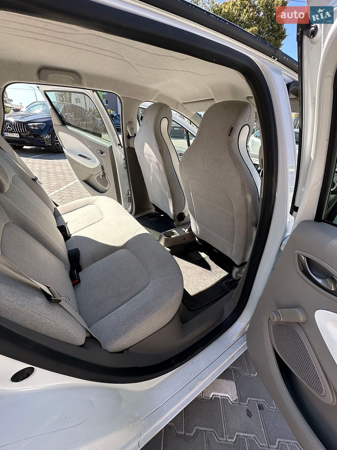 Renault Zoe 2019 VIN VF1AG000962471544 фото оголошення 13 з 18