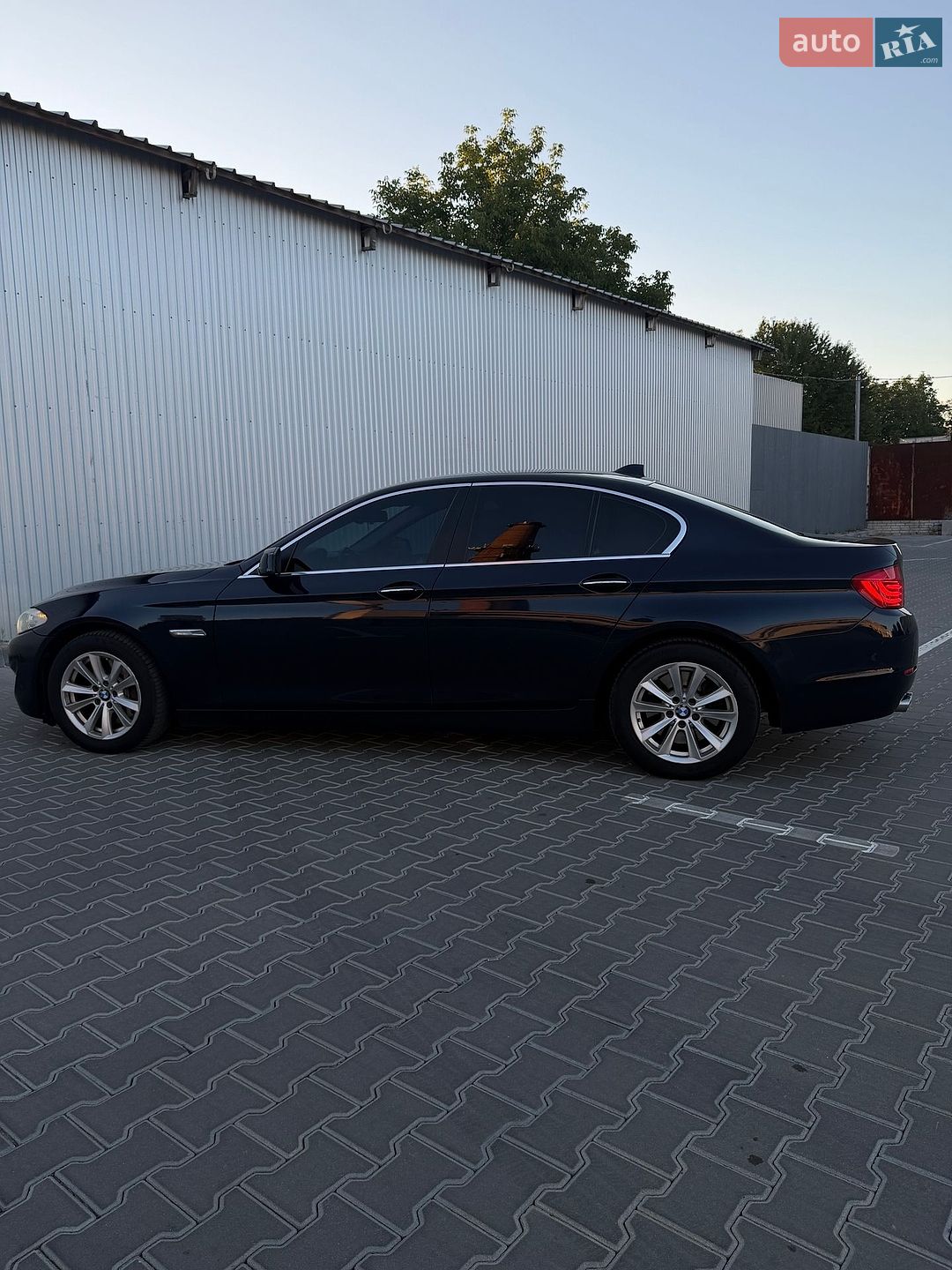 BMW 5 Series 2012 VIN WBAXA51010DW59623 фото оголошення 7 з 18