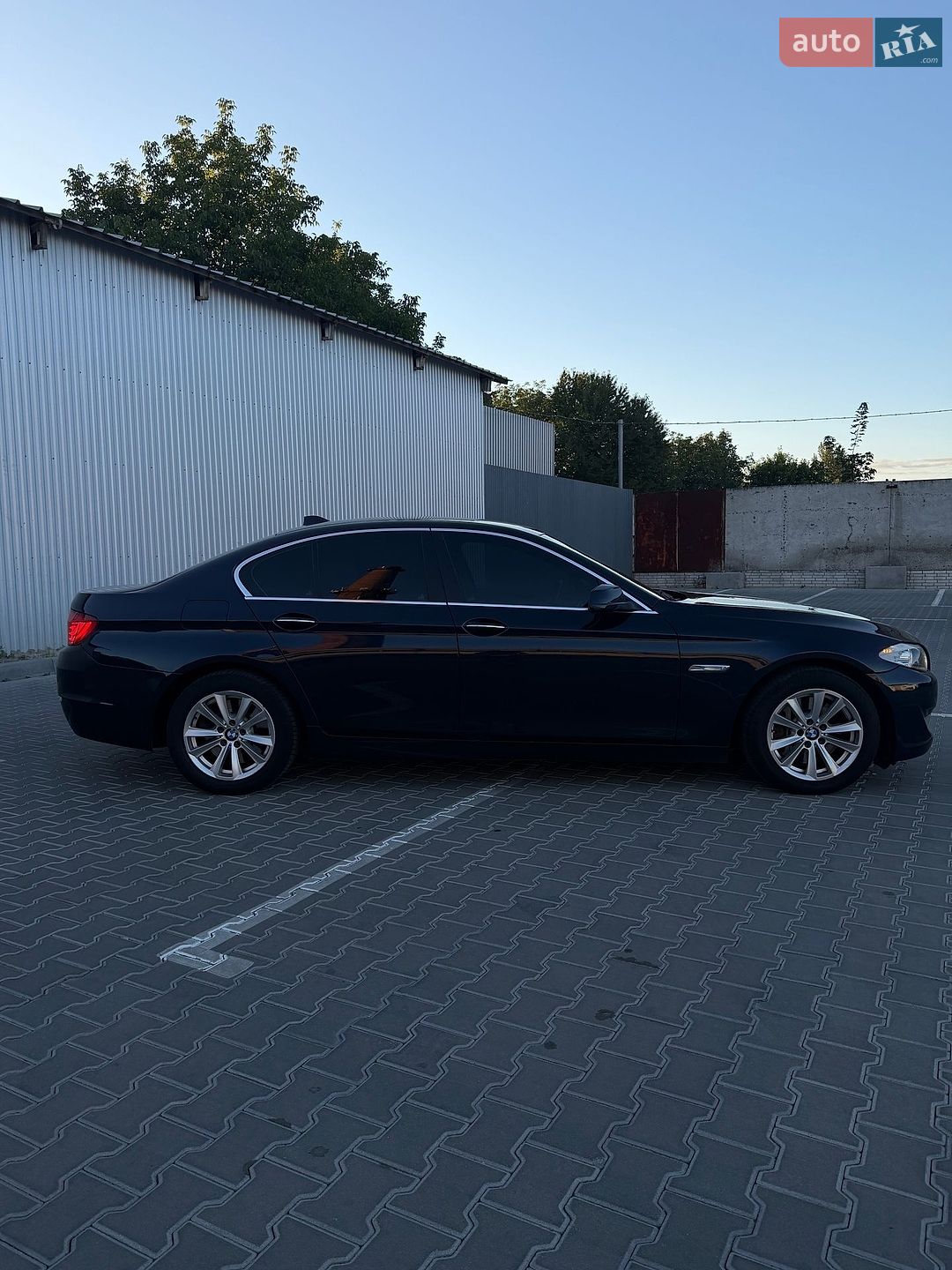 BMW 5 Series 2012 VIN WBAXA51010DW59623 фото оголошення 13 з 18