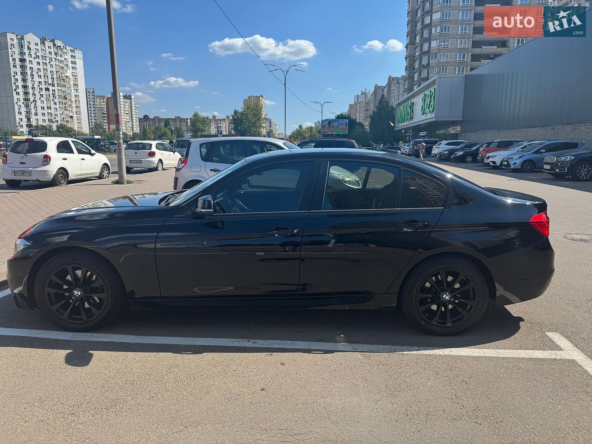 BMW 3 Series 2017 VIN WBA8A3C32HA066947 фото оголошення 4 з 36