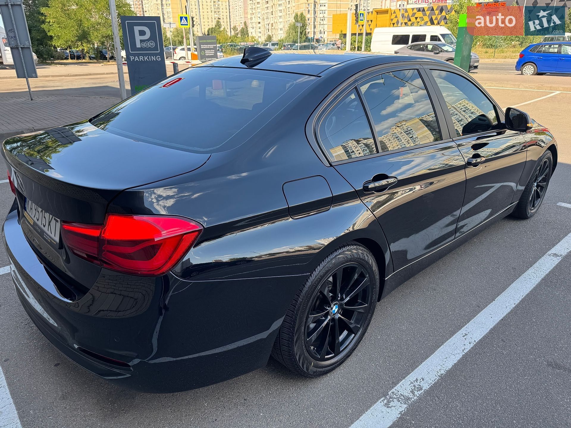 BMW 3 Series 2017 VIN WBA8A3C32HA066947 фото оголошення 26 з 36