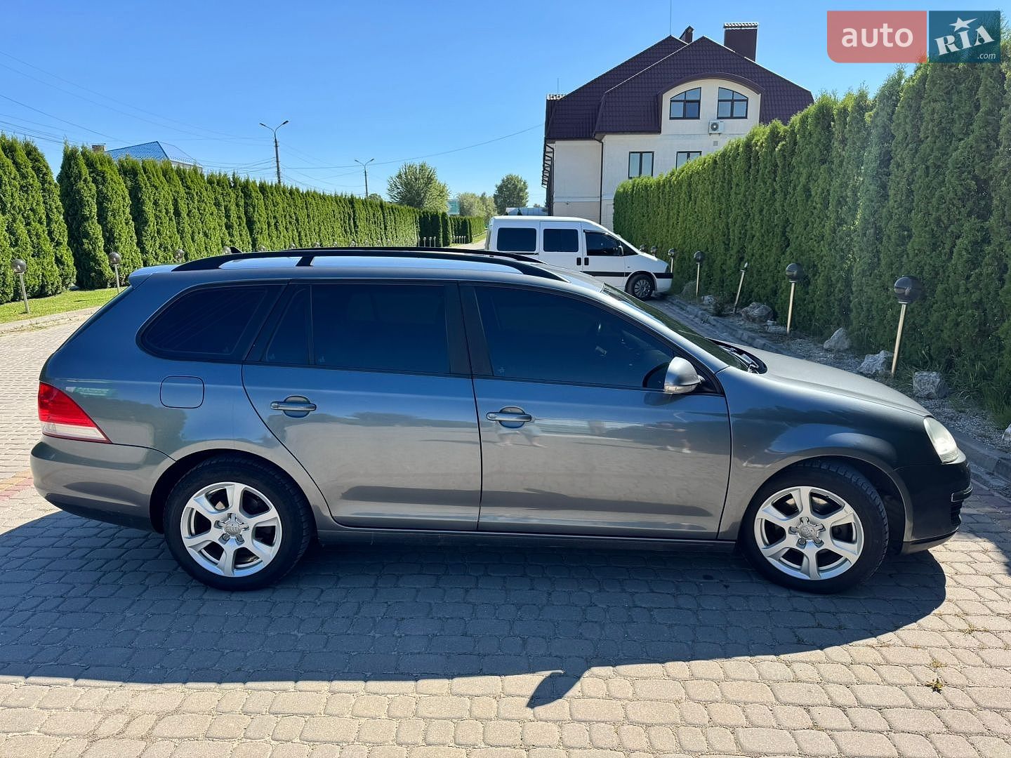 Volkswagen Golf 2009 VIN WVWZZZ1KZ9M323862 фото оголошення 2 з 11