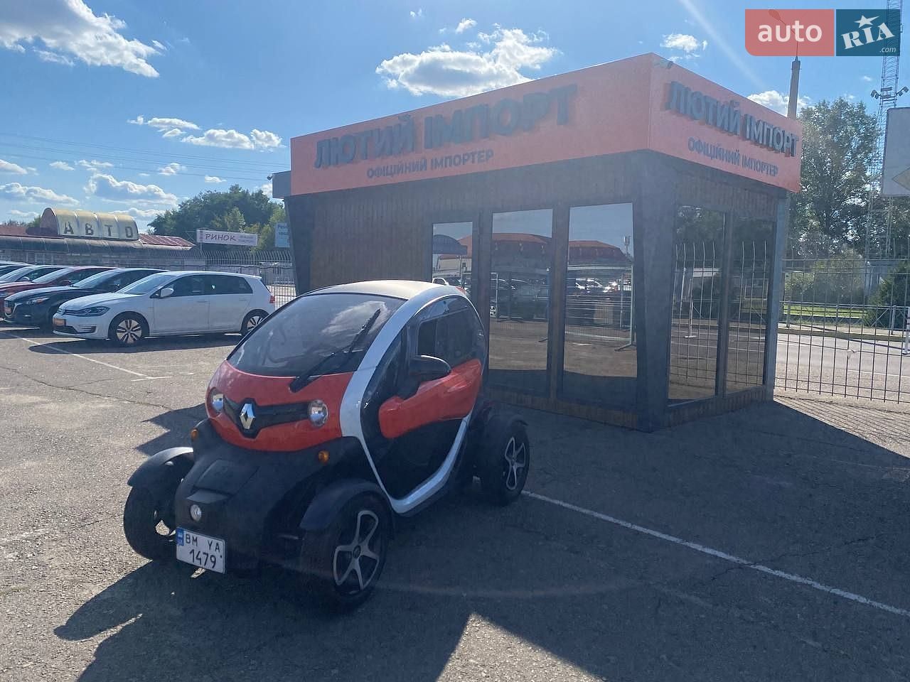 Renault Twizy Z.E. 2020 VIN KNMJ2Z2ZMLP000722 фото оголошення 2 з 33