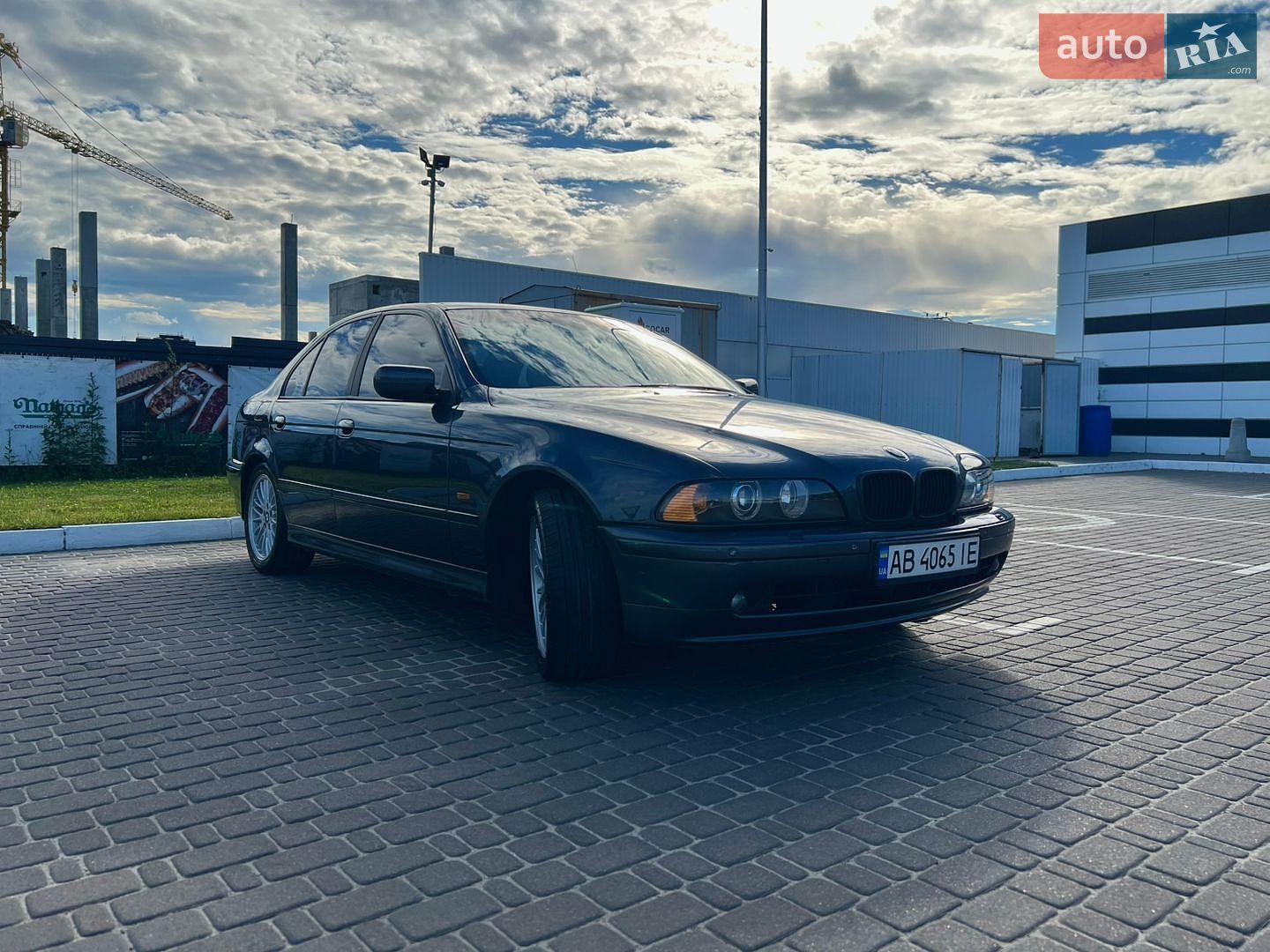 BMW 5 Series 2001 VIN WBADT21020GZ02687 фото оголошення 10 з 23