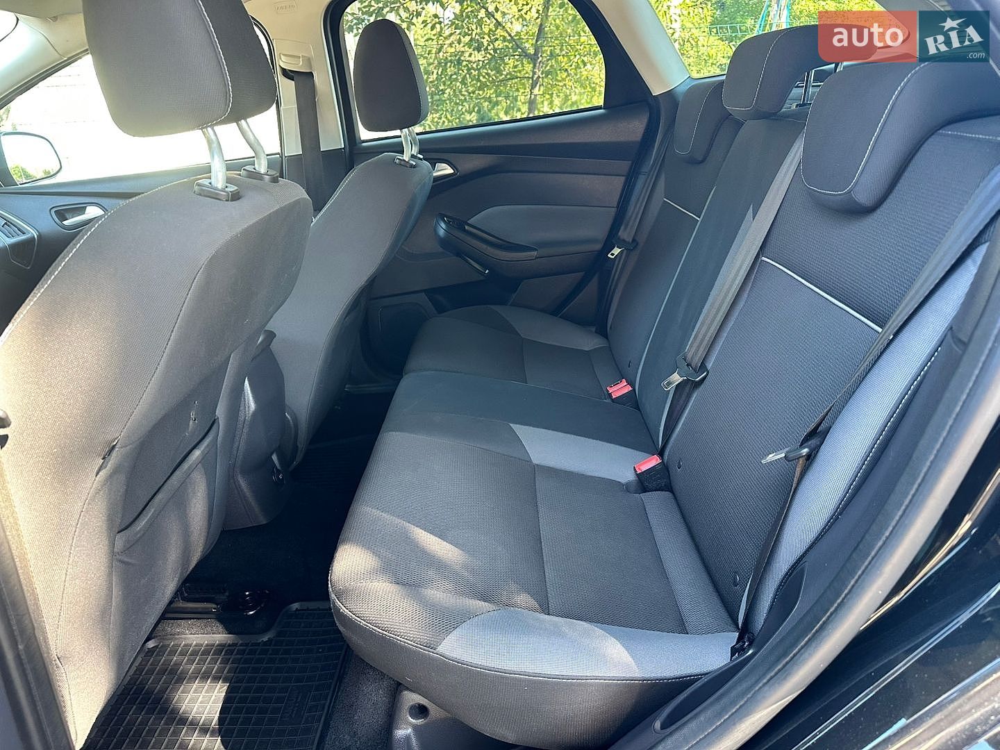 Ford Focus 2012 VIN WF0LXXGCBLCB43671 фото оголошення 31 з 48