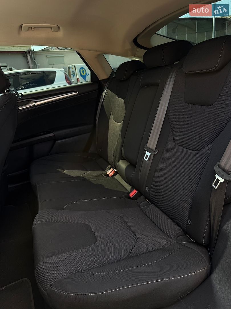 Ford Mondeo 2015 VIN WF0EXXWPCEFD62661 фото оголошення 33 з 44