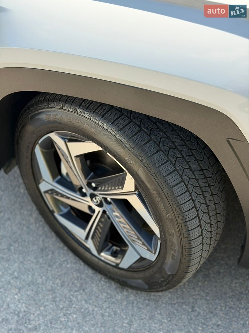 Hyundai Tucson 2023 VIN KM8JFCA14PU134911 фото оголошення 8 з 24