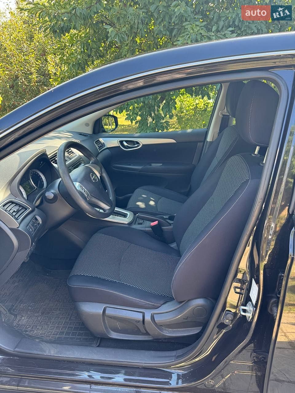 Nissan Sentra 2015 VIN Z8NBEAB1753538870 фото оголошення 10 з 28