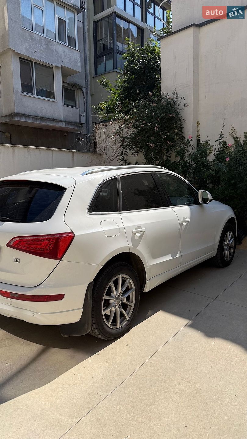 Audi Q5 2011 VIN WAUZZZ8R1BA079273 фото оголошення 7 з 7