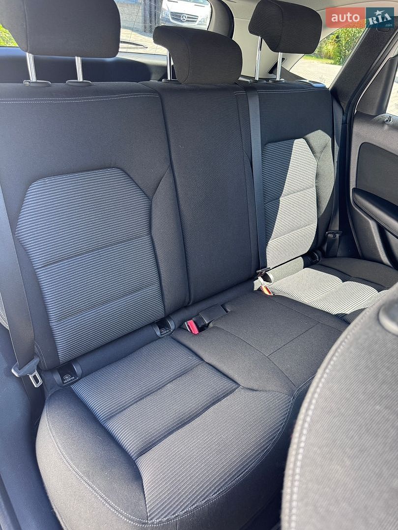 Mercedes-Benz B-Class 2016 VIN WDD2428901J010089 фото оголошення 10 з 19