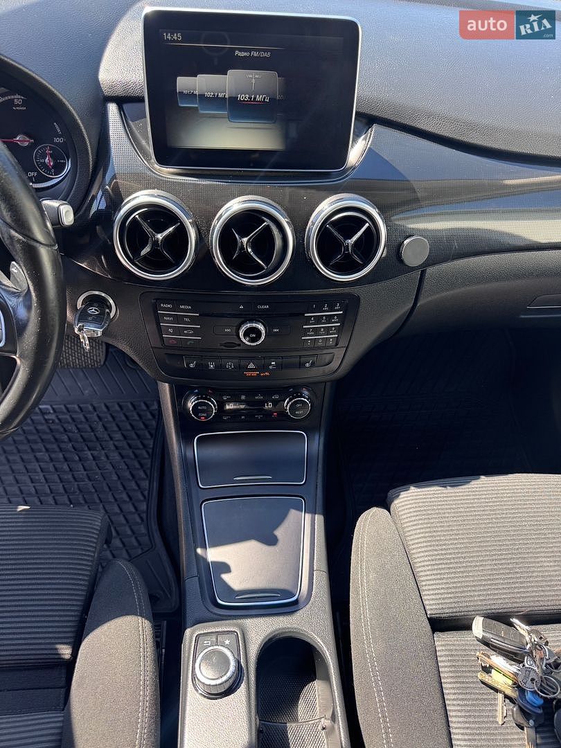 Mercedes-Benz B-Class 2016 VIN WDD2428901J010089 фото оголошення 15 з 19