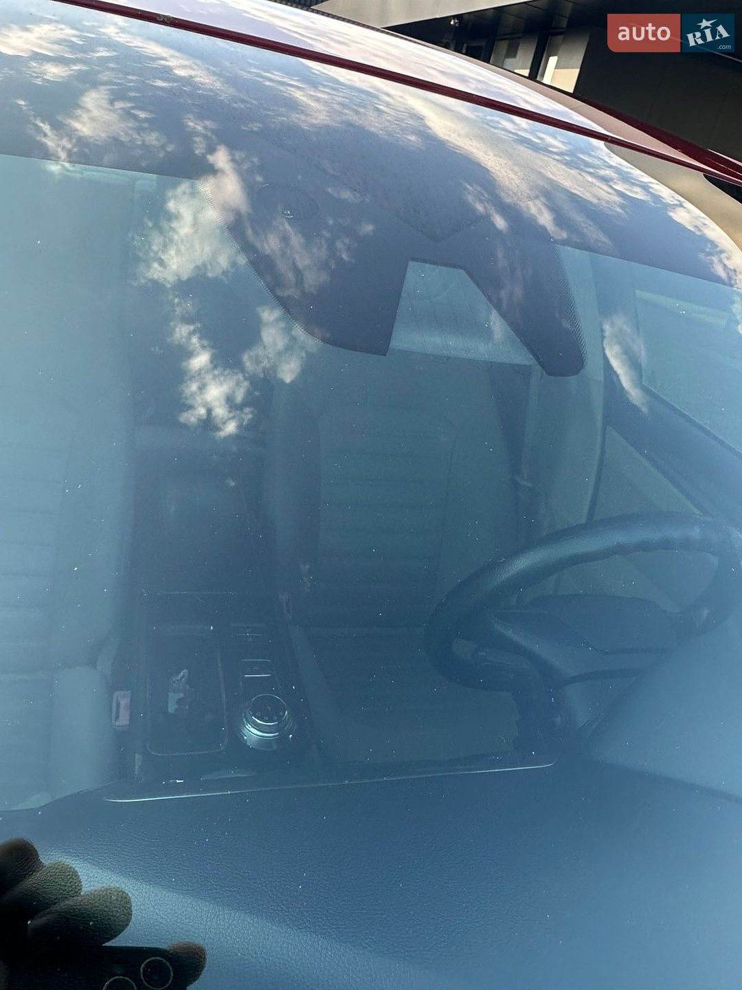 Ford Fusion 2019 VIN 3FA6P0LU9KR205636 фото оголошення 18 з 25