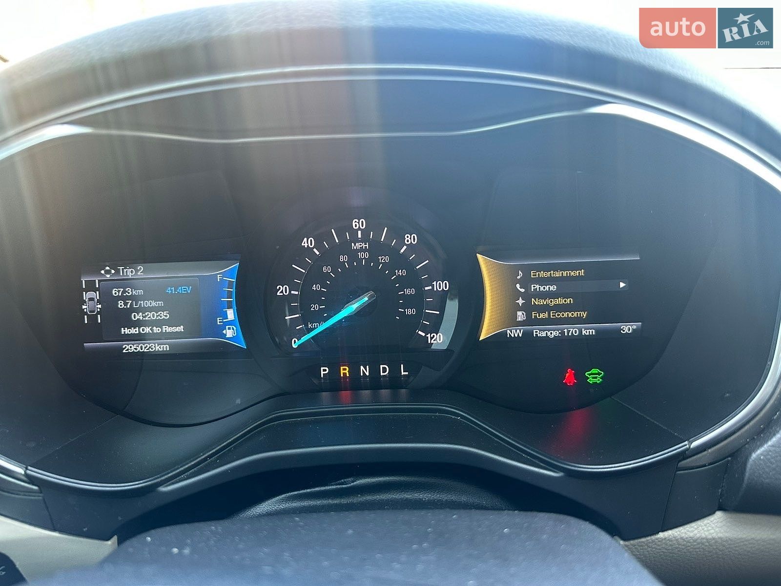 Ford Fusion 2019 VIN 3FA6P0LU9KR205636 фото оголошення 21 з 25