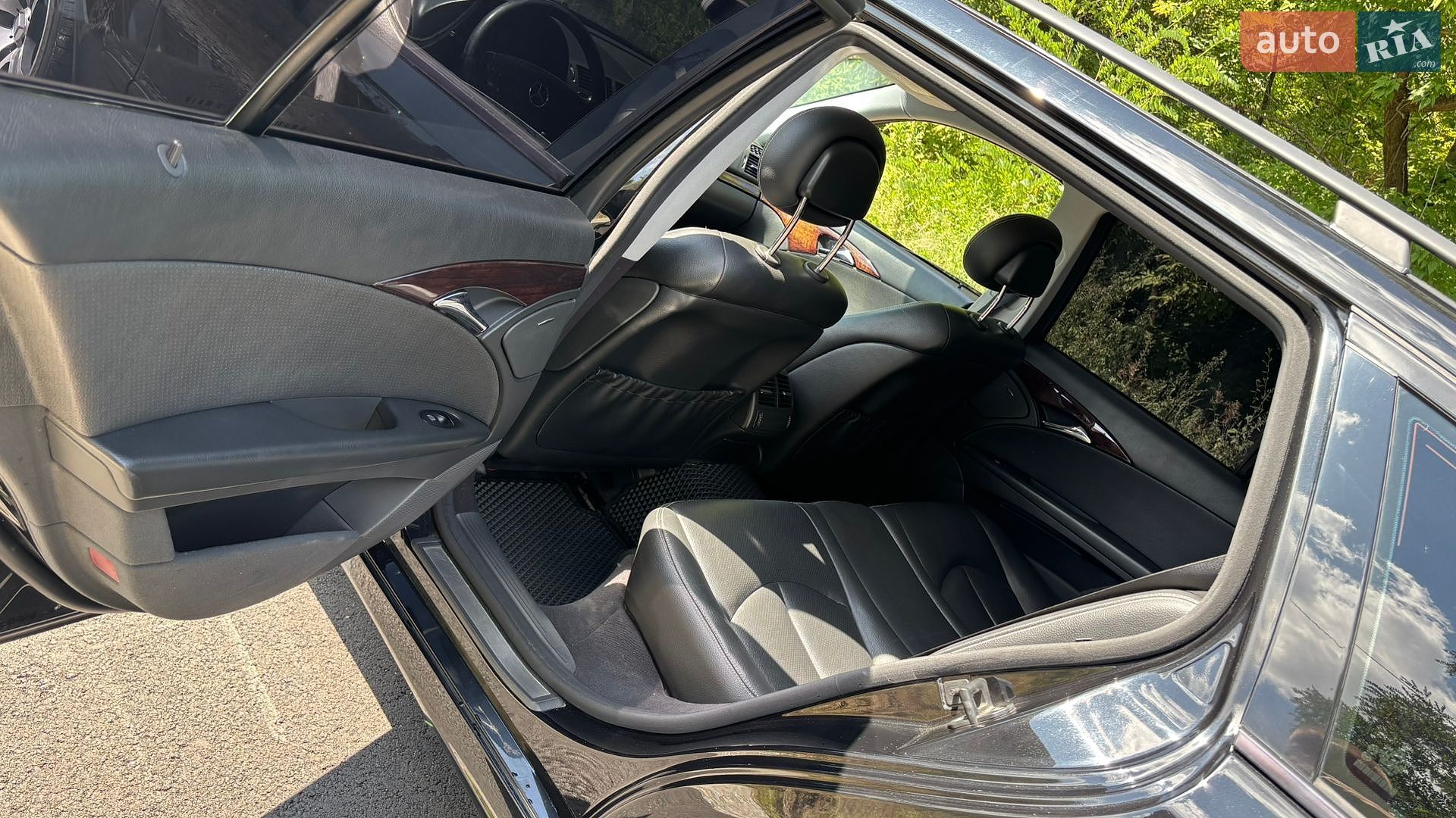 Mercedes-Benz E-Class 2005 VIN WDB2112421A801514 фото оголошення 8 з 15