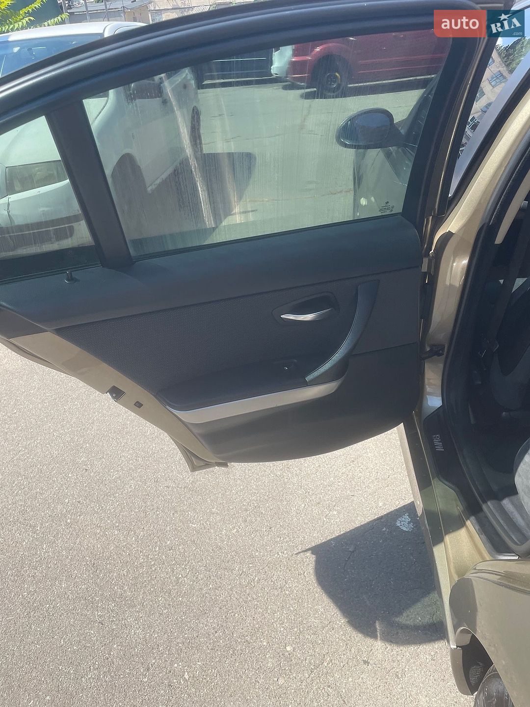 BMW 3 Series 2006 VIN WBAVA51090KR97211 фото оголошення 11 з 33