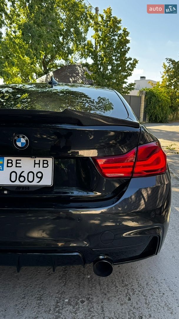 BMW 4 Series Gran Coupe 2017 VIN WBA4J5C5XJBF07934 фото оголошення 8 з 17