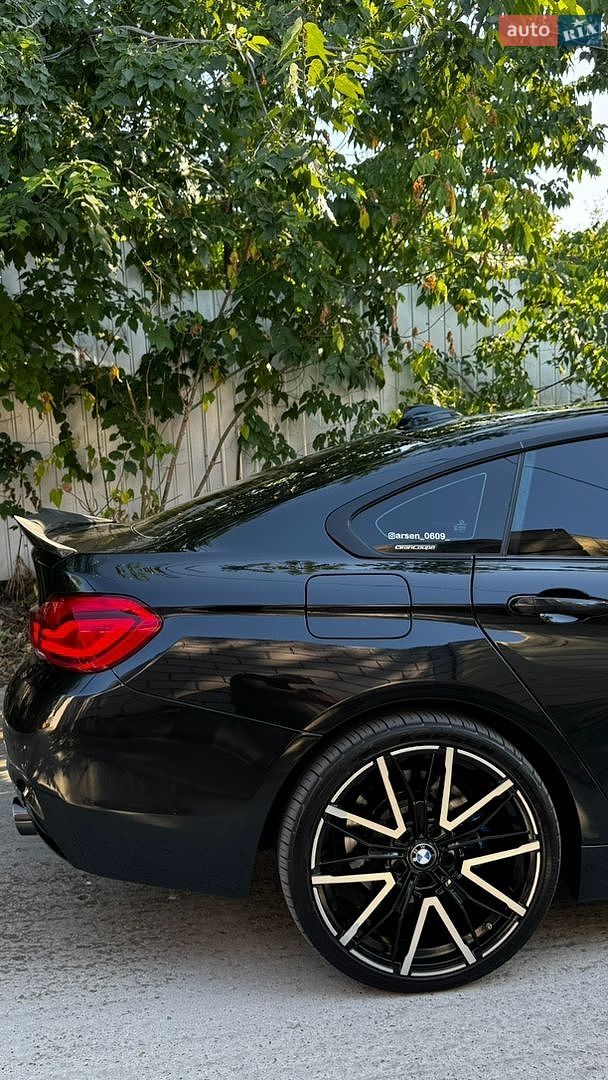 BMW 4 Series Gran Coupe 2017 VIN WBA4J5C5XJBF07934 фото оголошення 10 з 17
