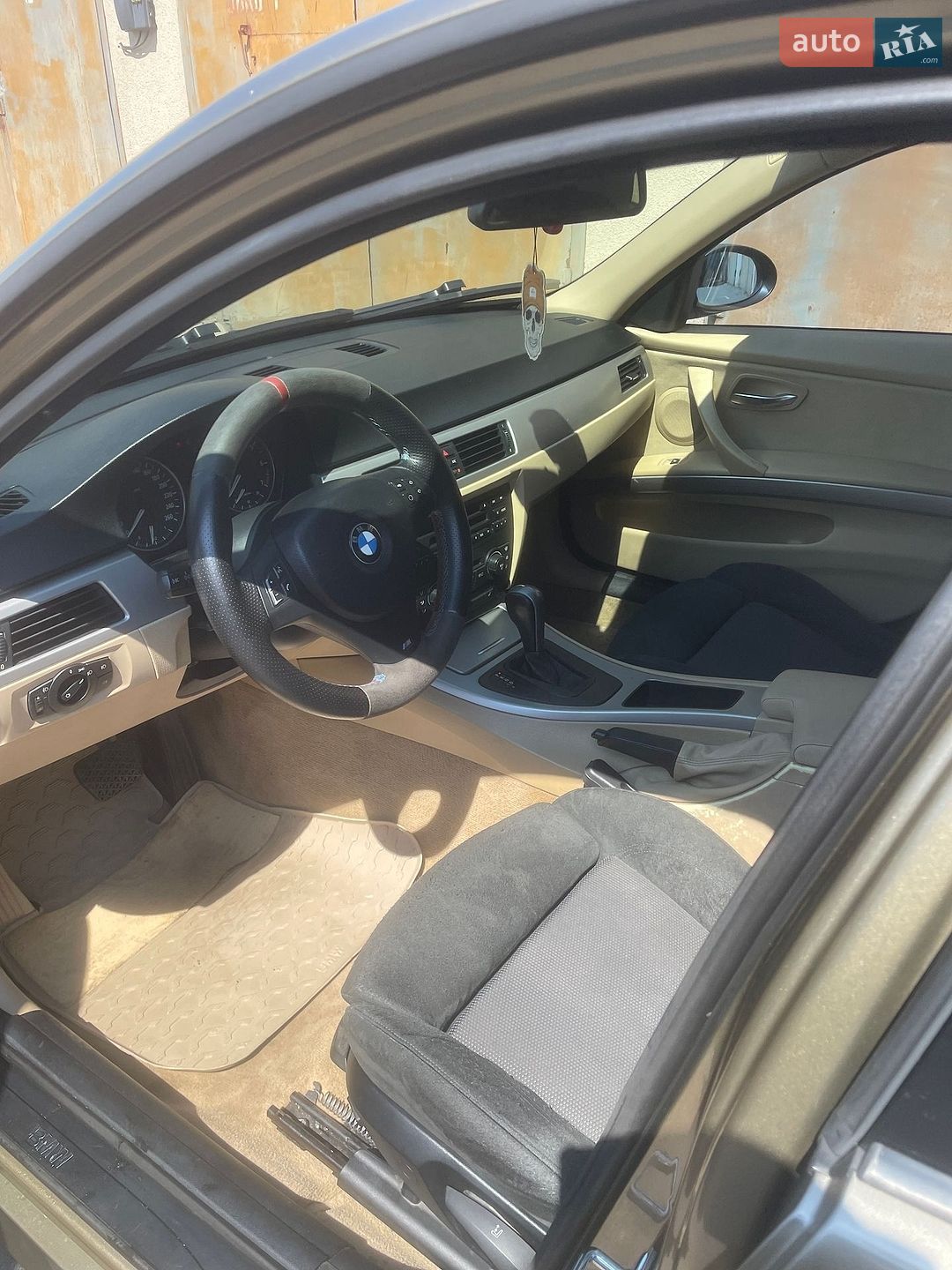 BMW 3 Series 2006 VIN WBAVA51090KR97211 фото оголошення 25 з 33