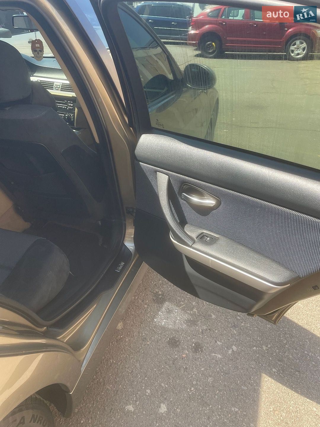 BMW 3 Series 2006 VIN WBAVA51090KR97211 фото оголошення 30 з 33