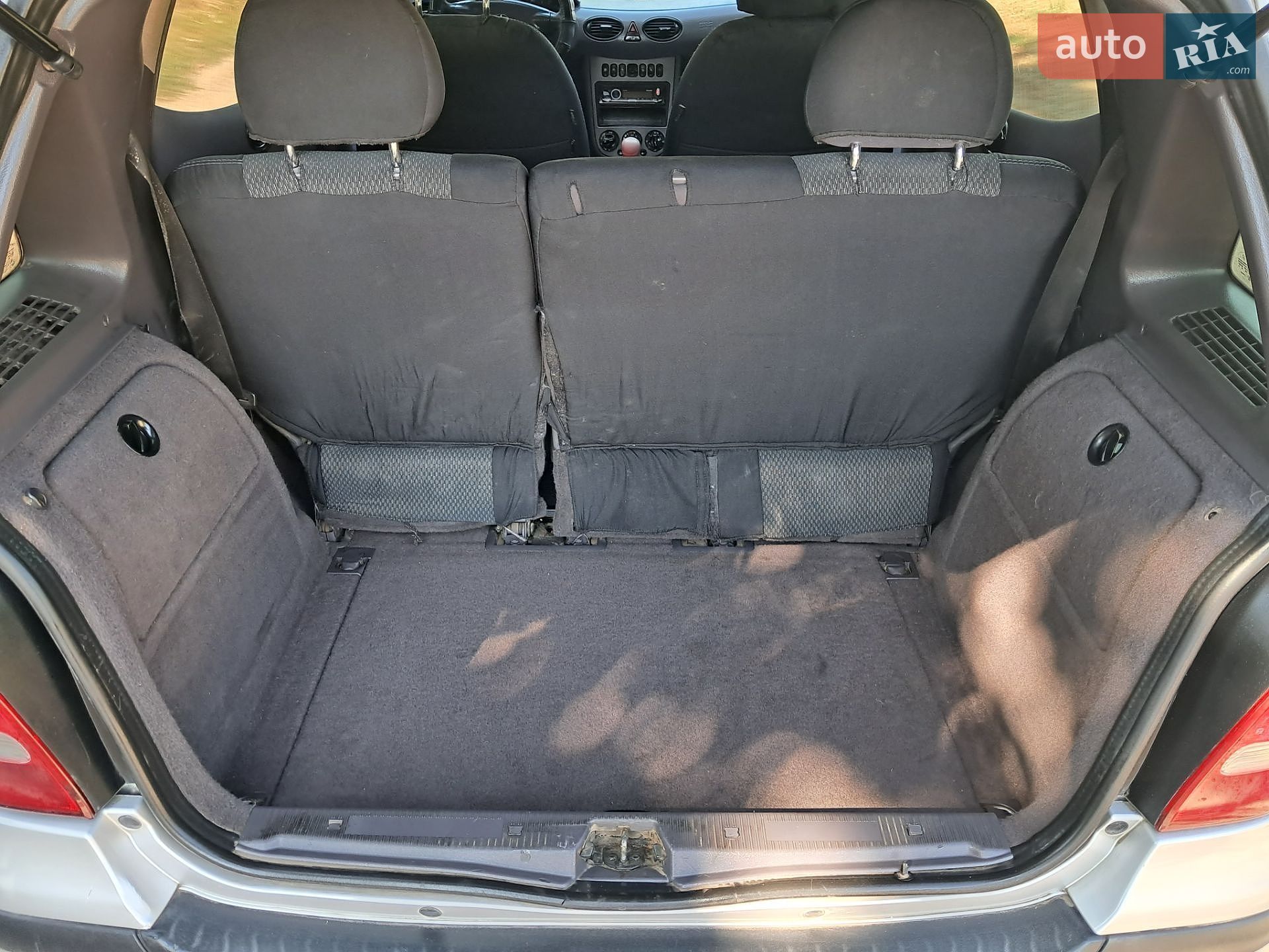 Mercedes-Benz A-Class 2004 VIN WDD1681311K063997 фото оголошення 17 з 19