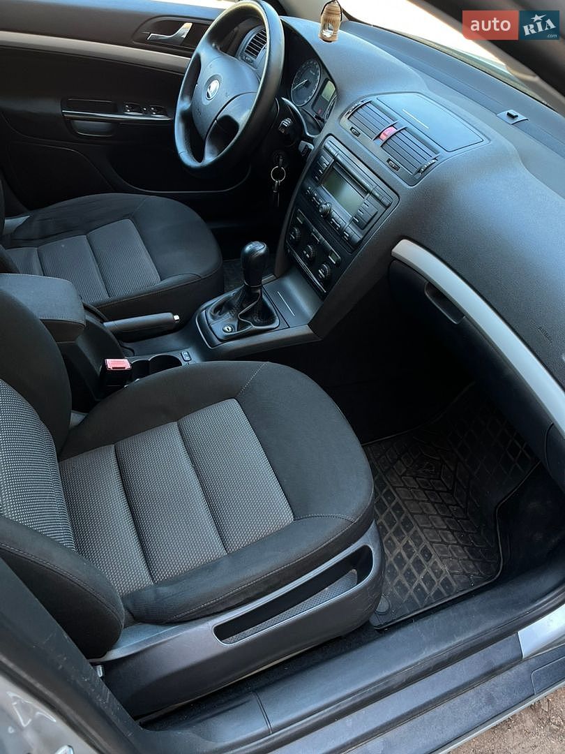 Skoda Octavia 2008 VIN Y6UCA41Z88B159038 фото оголошення 19 з 22