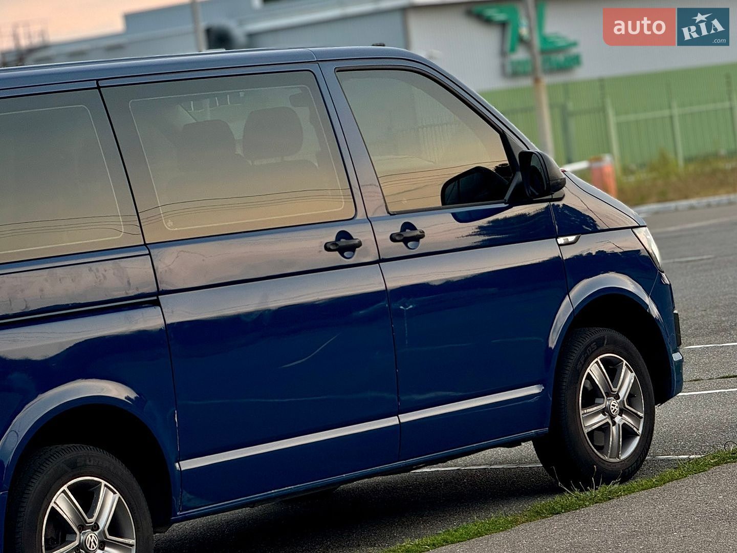 Volkswagen Transporter 2016 VIN WV2ZZZ7HZHH026582 фото оголошення 3 з 37