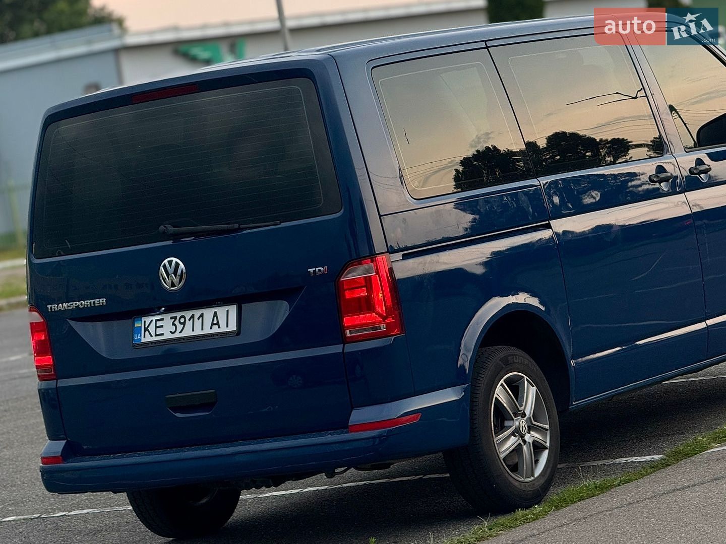 Volkswagen Transporter 2016 VIN WV2ZZZ7HZHH026582 фото оголошення 5 з 37