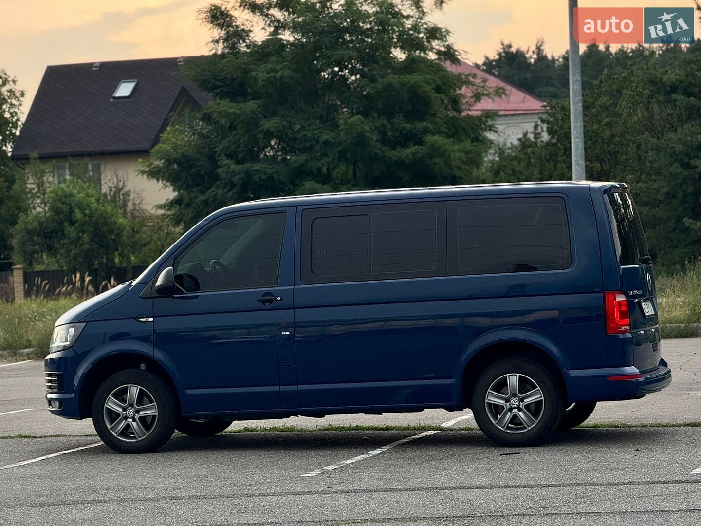 Volkswagen Transporter 2016 VIN WV2ZZZ7HZHH026582 фото оголошення 13 з 37