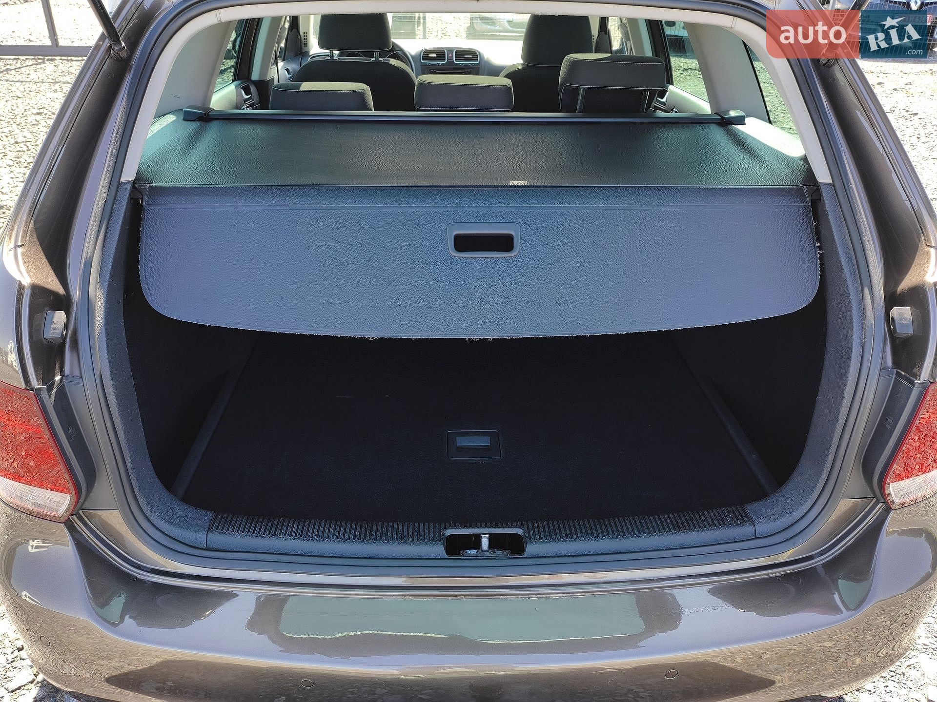 Volkswagen Golf 2013 VIN WVWZZZ1KZDM676130 фото оголошення 36 з 51