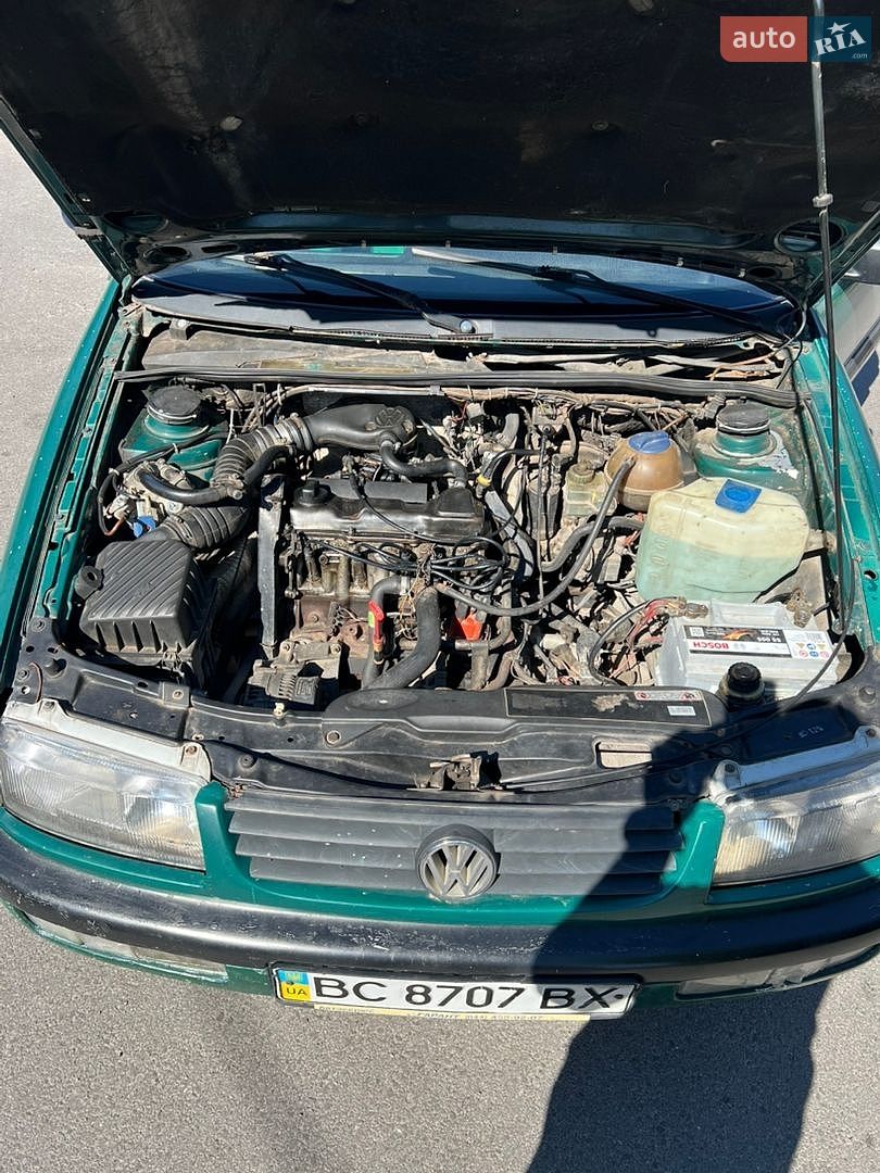 Volkswagen Passat 1994 VIN WVWZZZ3AZRE047494 фото оголошення 19 з 19