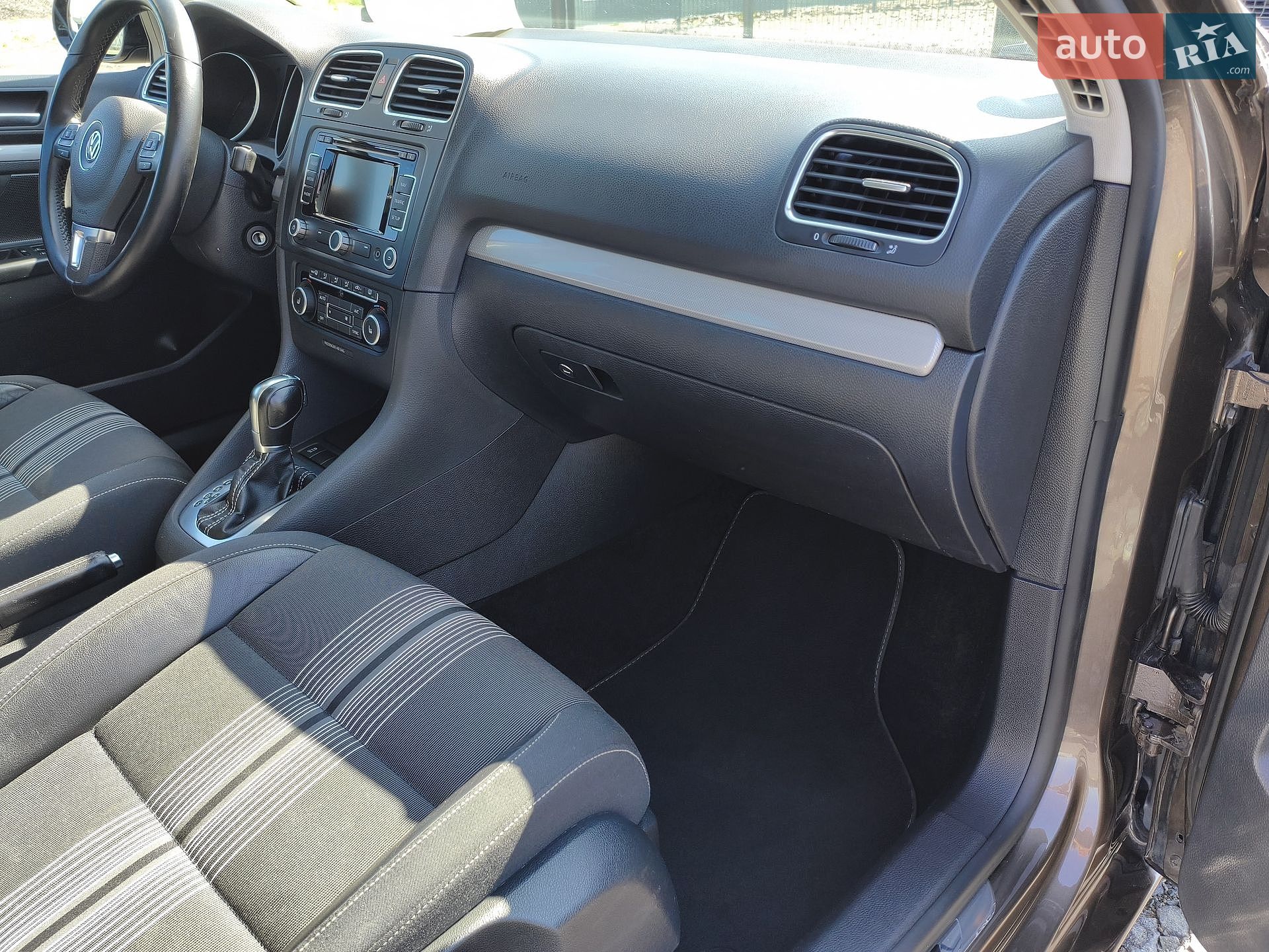 Volkswagen Golf 2013 VIN WVWZZZ1KZDM676130 фото оголошення 16 з 51