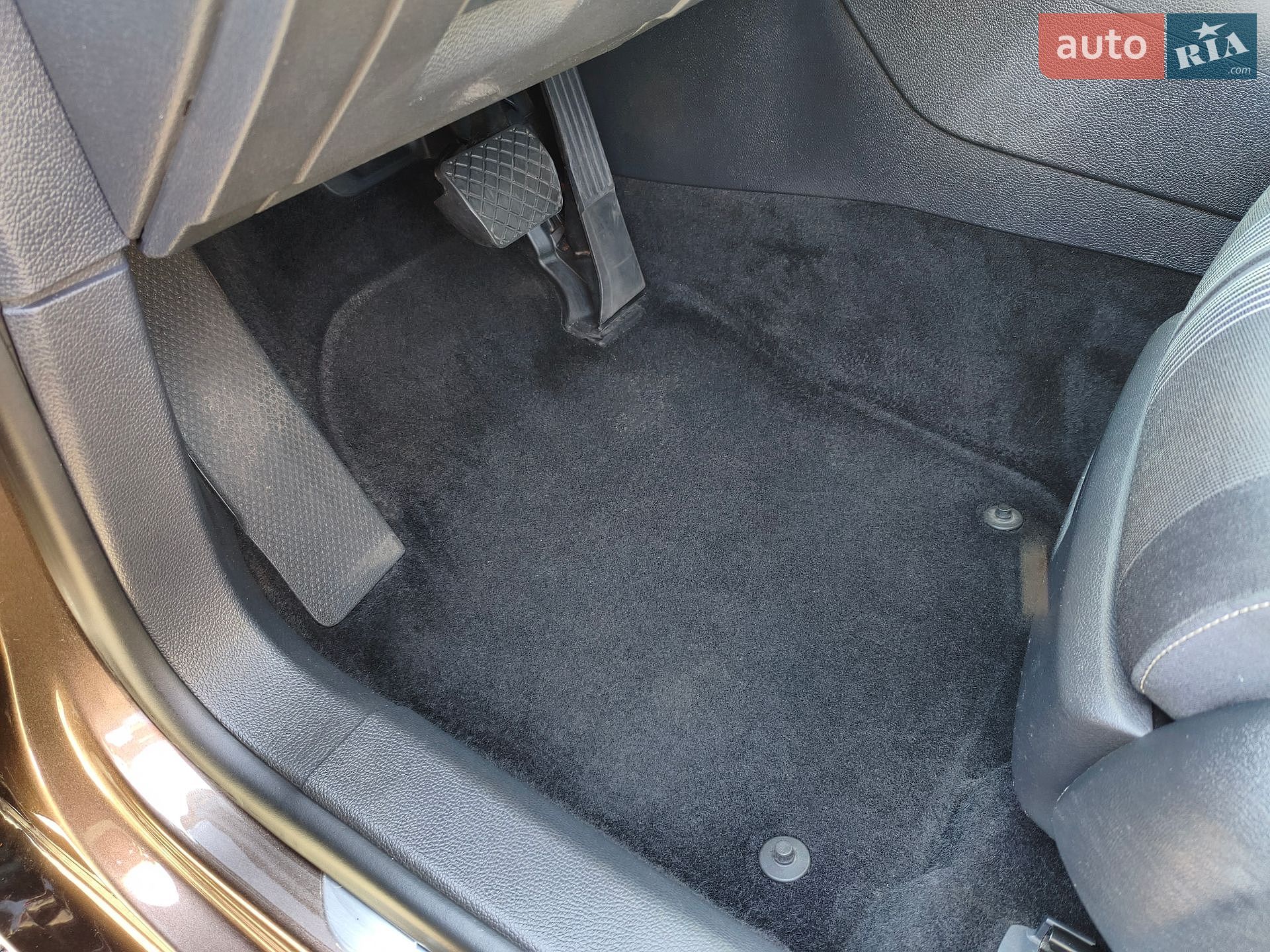 Volkswagen Golf 2013 VIN WVWZZZ1KZDM676130 фото оголошення 46 з 51